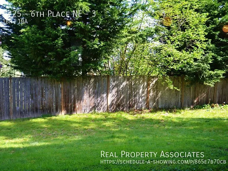9725 6th Pl NE #3 — Photo 9