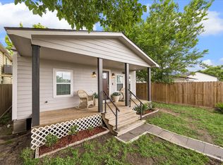 216 E 32nd St, Houston, TX 77018