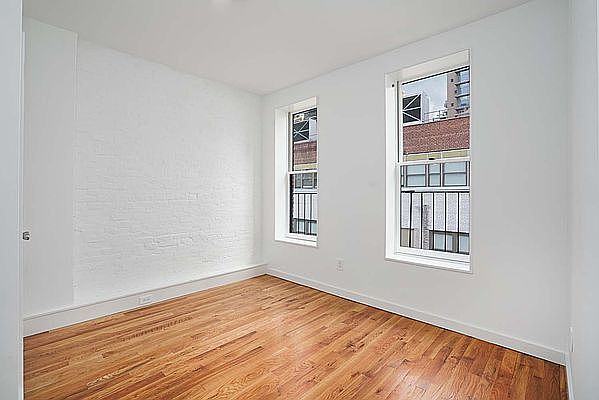 1st image of 1768 2nd Ave #2E
