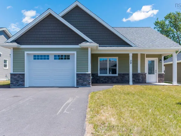 39 Covey Dr N, Kentville, NS B4N 0H8