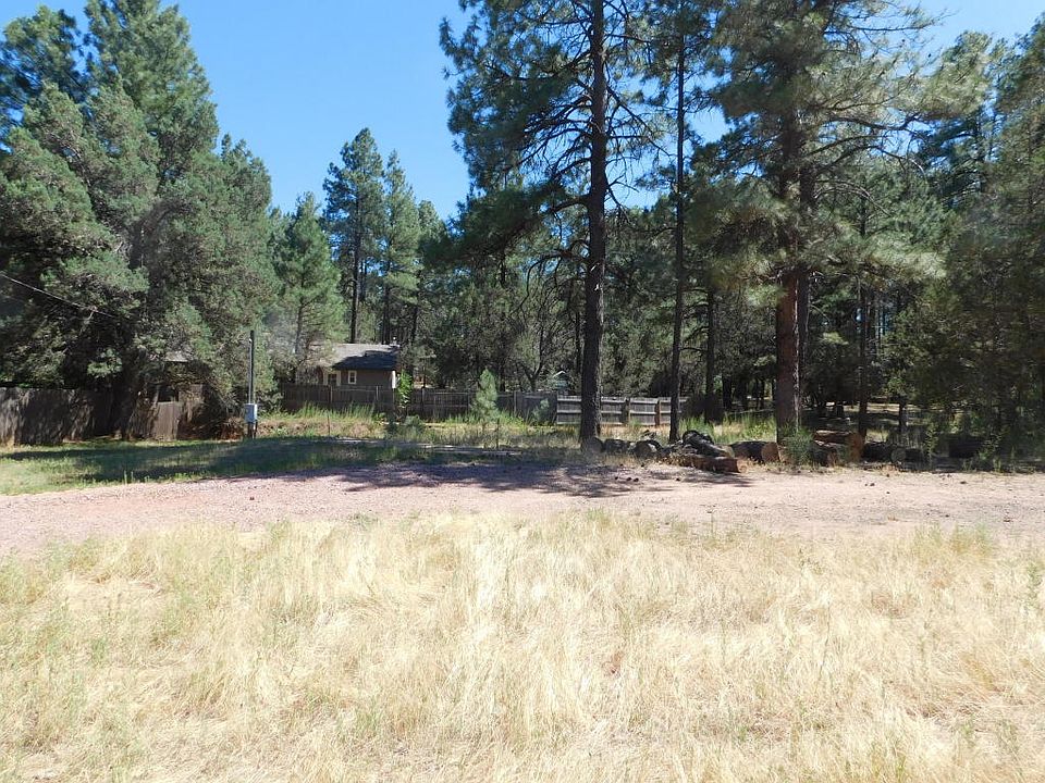 1st image of 3184 N Miller Dr