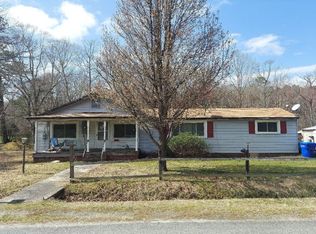 8489 Longstreet Ln, Suffolk, VA 23438