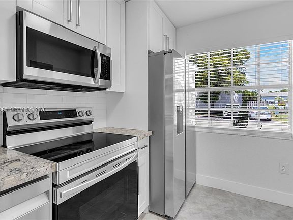 5th image of 14231 SW 120th Ct #4