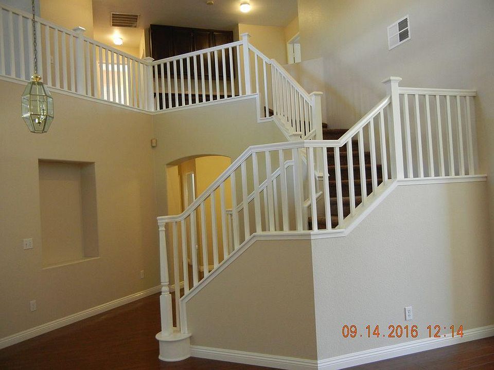 1st image of 43001 Calle Reva