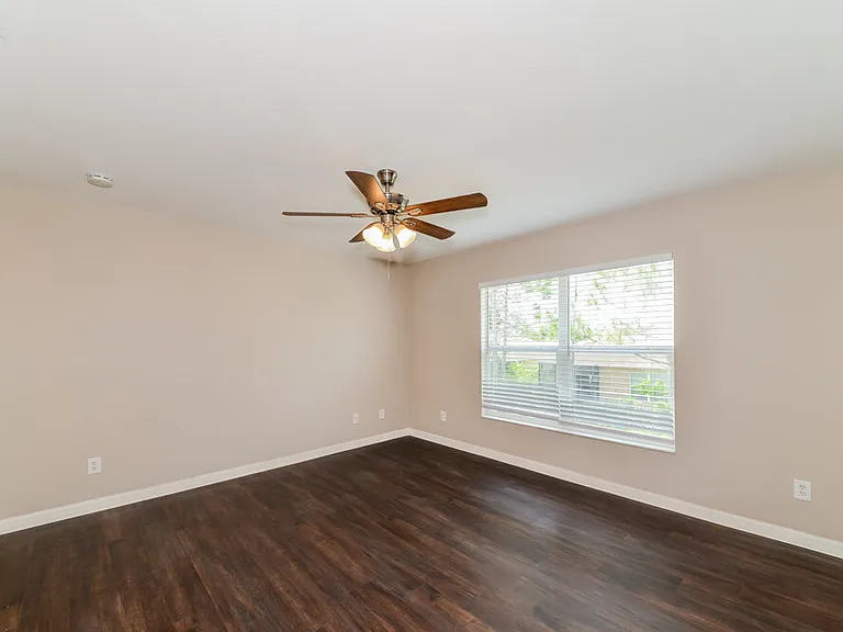 11711 Tempest Harbor Loop — Photo 9