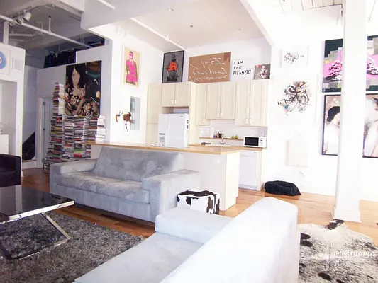 Rented by Hecht Group | media 31