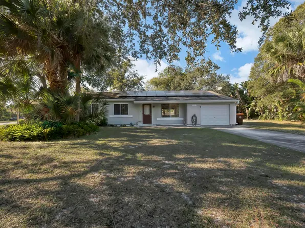 2385 6th Avenue SW, Vero Beach, FL 32962
