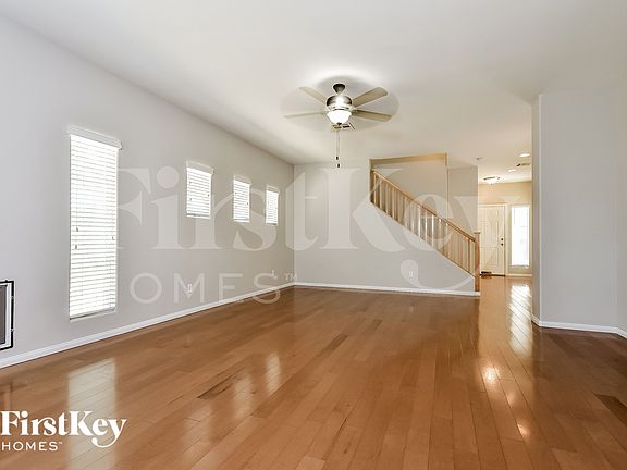 4th image of 9703 Mount Kenyon St