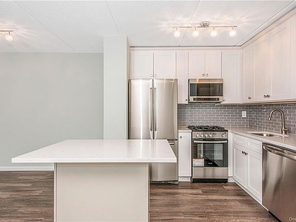 3rd image of 1155 Warburton Ave APT 2K