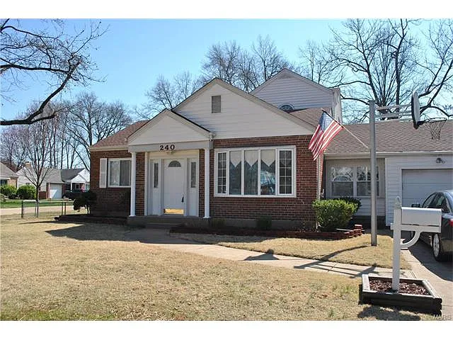 240 Cannonbury Dr photo 1