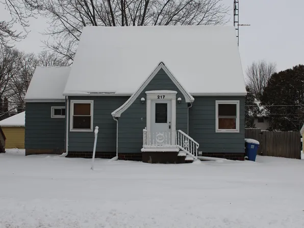 217 W Prospect St, Shell Rock, IA 50670