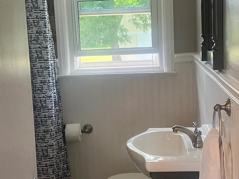 Full Bath