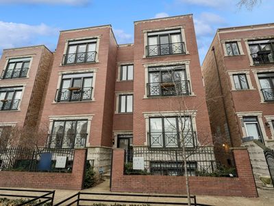 2717 N Wilton Ave APT 1S, Chicago, IL, 60614