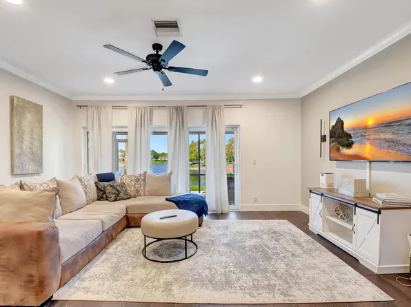 4838 Palmbrooke Circle, West Palm Beach, FL 33417