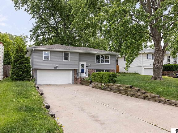 3rd image of 5041 S 93rd St