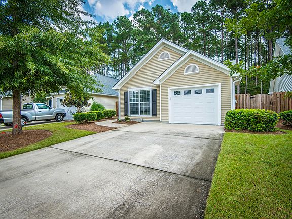 3rd image of 4851 Carnoustie Ct