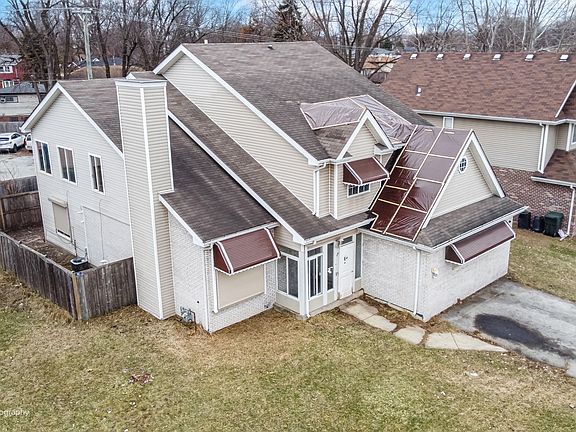 2nd image of 15264 Greenwood Rd