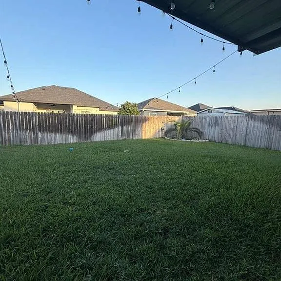 303 Paxton Dr — Photo 6