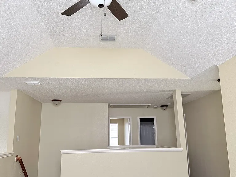 7172 Saint Augustine Dr — Photo 19