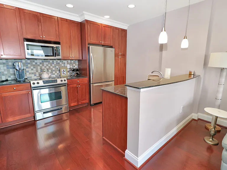 601 Main St #511 — Photo 14