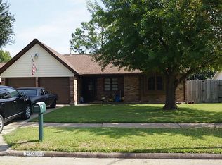 10527 Sagecanyon Dr, Houston, TX 77089