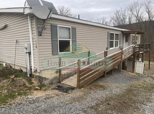 118 Hyndman Rd, Hyndman, PA 15545