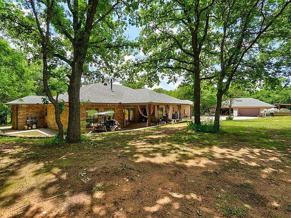 2nd image of 2401 Glyna Ln