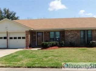 3213 Brookdale Ct, Deer Park, TX 77536