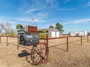 24411 N County Rd #3210, Elmore City, OK 73433