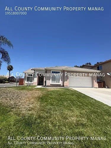 39560 Bonaire Way Photo 1