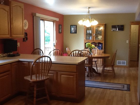 2nd image of 24319 Bluebird Ct