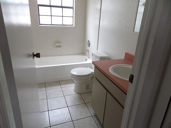 Bath Rm