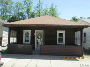 582 Mauch Chunk Rd, Palmerton, PA 18071