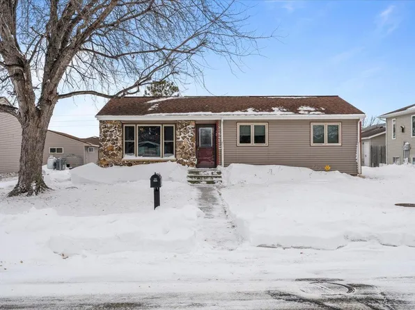 729 5th St S, Wahpeton, ND 58075