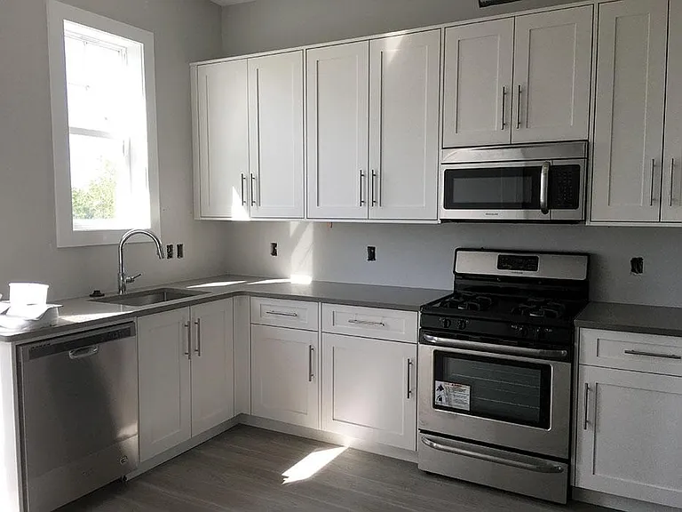 The Woods at Bayview — Photo 3