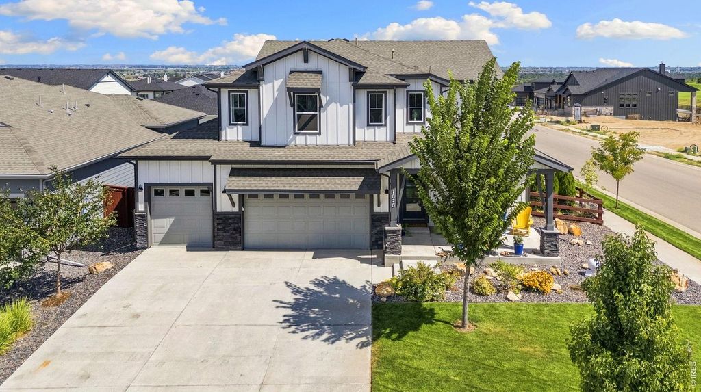 1828 Golden Sun Dr