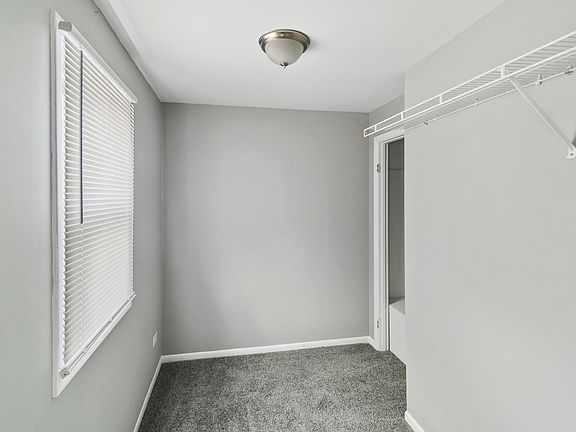 5th image of 621 Oneida St APT 2
