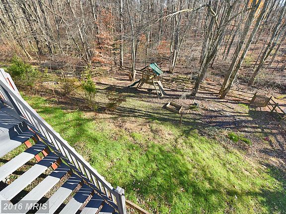 5th image of 1907 Bear Creek Dr