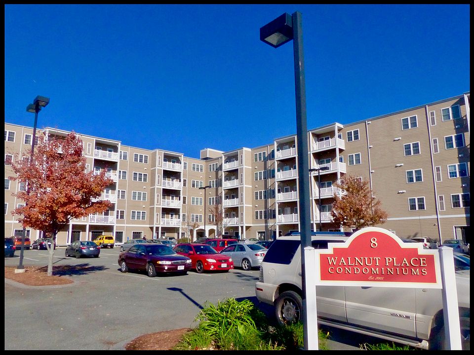 1st image of 8 Walnut St Unit 319