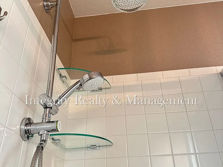 7402 Eagle Rock Dr — Photo 30