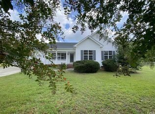 101 Tylerstone Dr, Fuquay Varina, NC 27526
