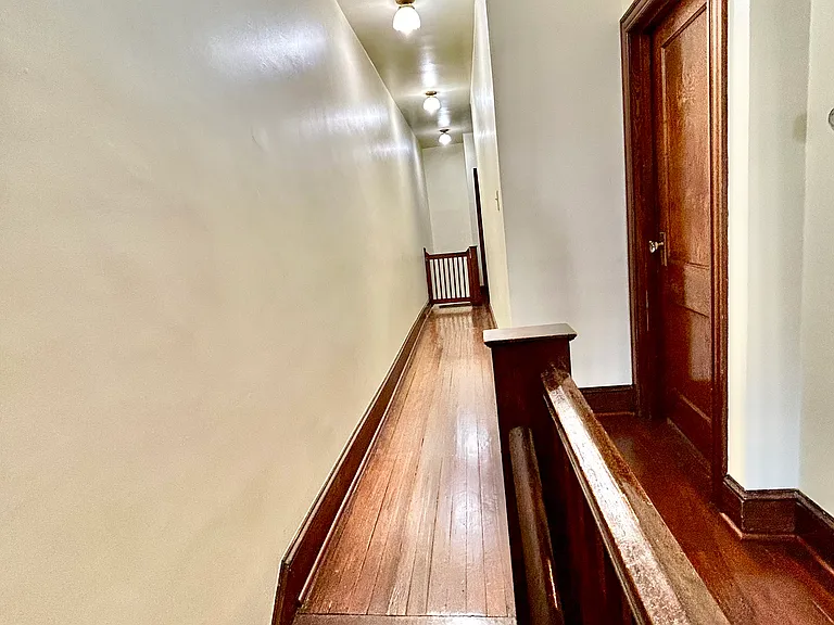 5010 Pulaski Ave — Photo 21