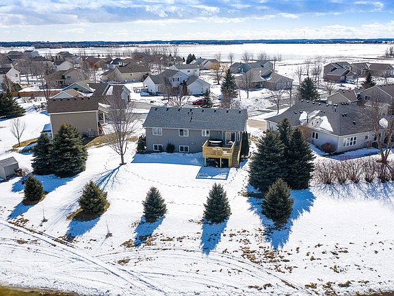 2nd image of 114 Longspur Ct
