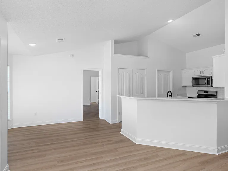750 Sweetwater Dr #3 — Photo 12