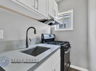 Naples Isle Apartments, Long Beach, CA 90803