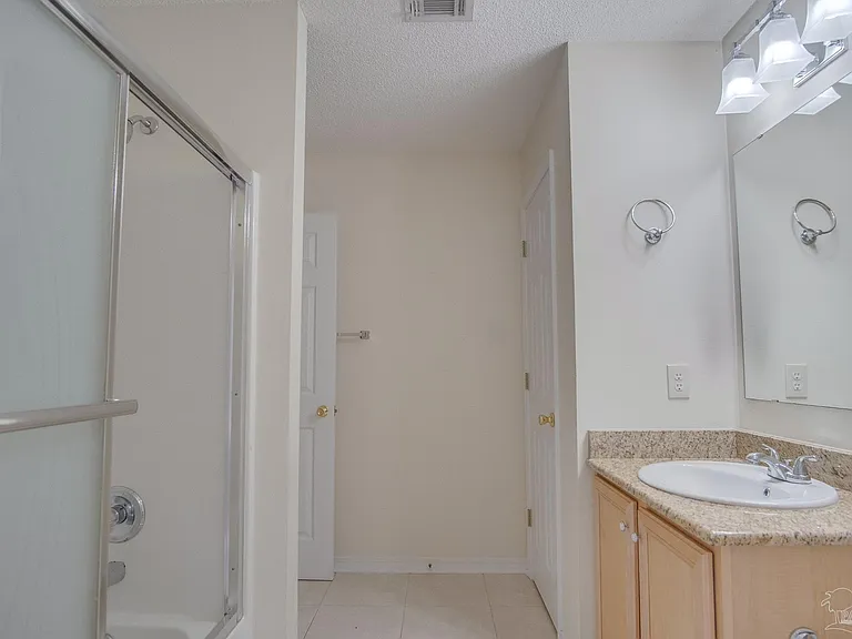 3012 Classic Dr — Photo 21