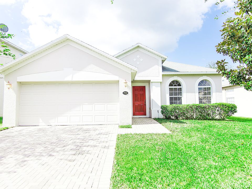 1st image of 742 Willett Dr