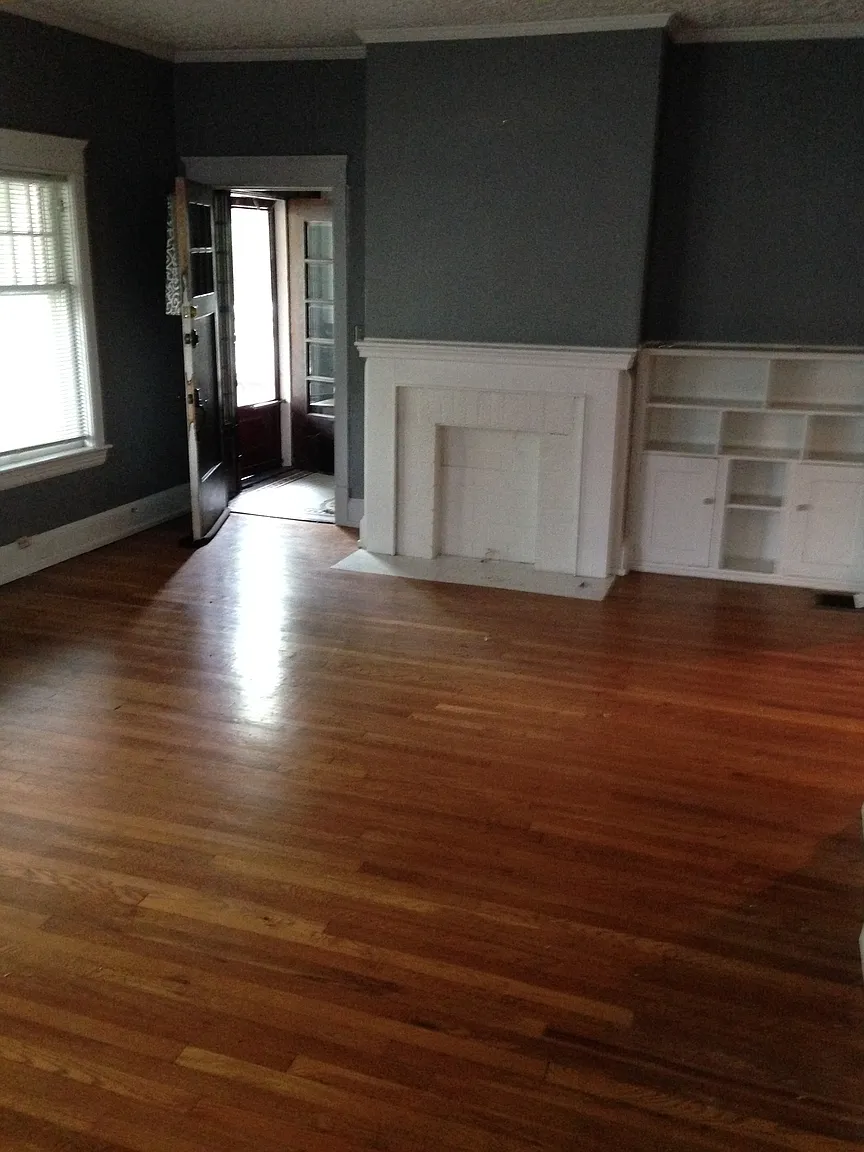 1201 Warren Rd photo 1