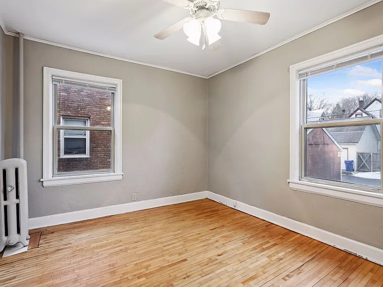 1708 Grand Ave — Photo 5