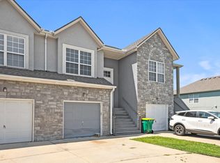 10383 Parkview Ave, Kansas City, KS 66109